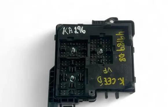 KIA Ceed Fuse module 919502H020