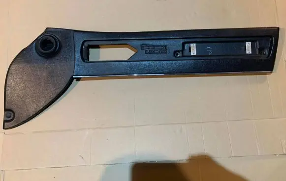 Jaguar XJ X40 Front door card panel trim 0400