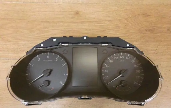 Nissan Qashqai Speedometer (instrument cluster) 4EL1A 248104EL1A