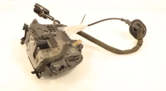 Renault Clio IV Front door lock 805024563R