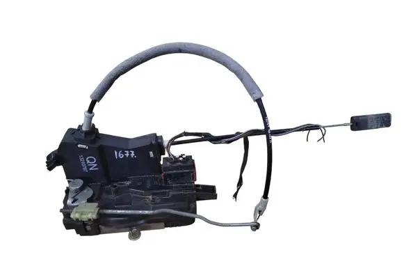 Opel Signum Front door lock 13210767