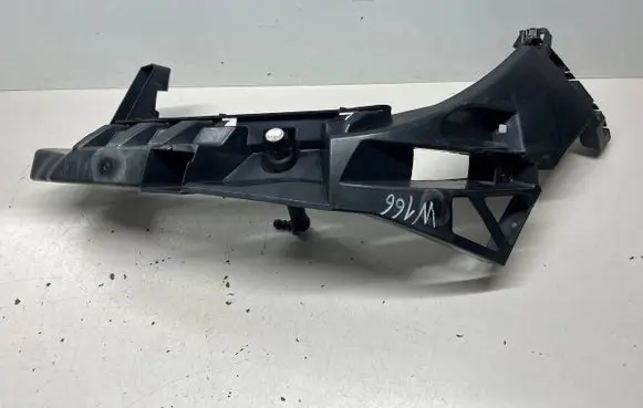 Mercedes-Benz ML W166 Headlight/headlamp mounting bracket A1666200091