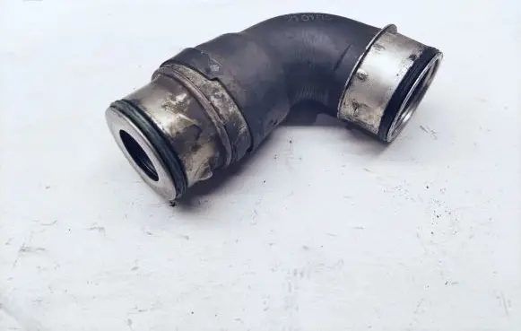Volkswagen Touran I Engine coolant pipe/hose 1T0145790B