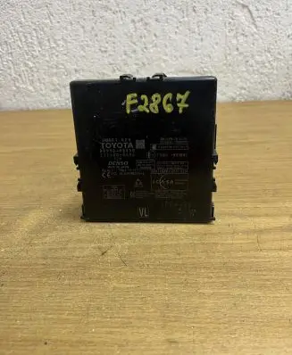 Lexus RX 450H Keyless (KESSY) go control unit/module 8999048450 2325008696