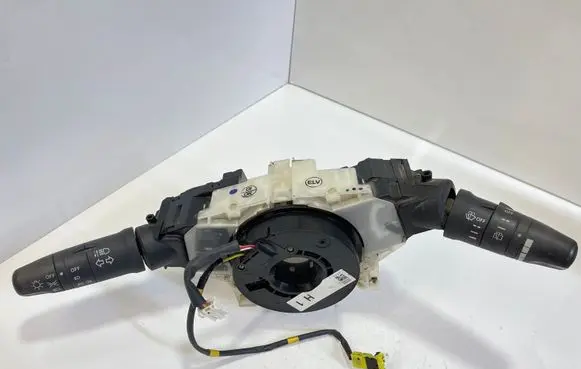 Nissan X-Trail T30 Indicator stalk 25560 8H905