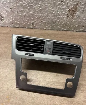 Volkswagen Golf VII Dash center air vent grill 5G1819728AE