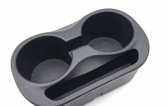 Toyota GT 86 Cup holder front 
