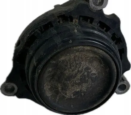 BMW 4 F32 F33 Engine mount bracket 6859413