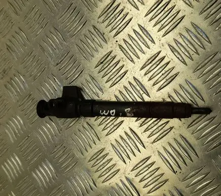 Fuel injector