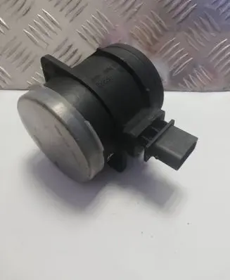 Volkswagen Crafter Mass air flow meter F00C2G7005