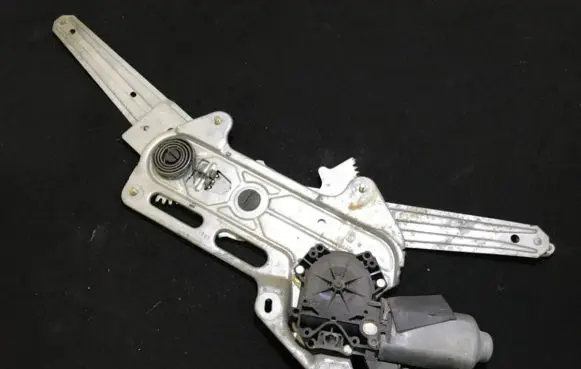 Renault Safrane Sliding door window regulator with motor
