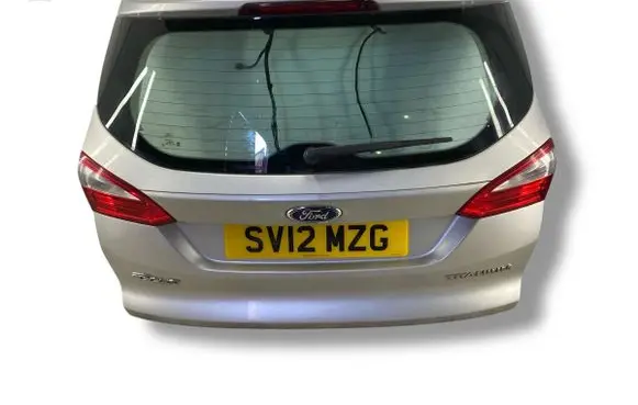 Ford Focus Tailgate/trunk/boot lid