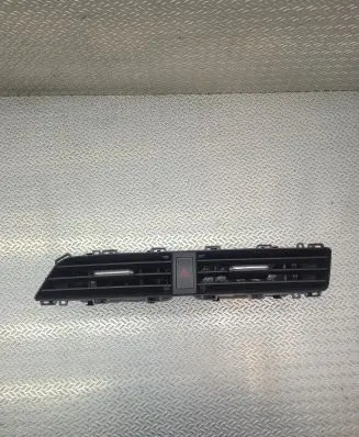 MG ZS Dash center air vent grill 10527788