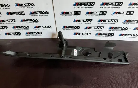 BMW X3 G01 Fender end trim 51747397492