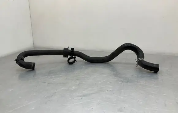 BMW 5 E60 E61 Engine coolant pipe/hose 6910758