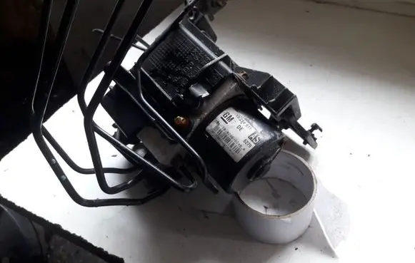 Opel Zafira B ABS Pump 13234911