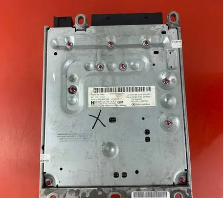 Mercedes-Benz E W212 Sound amplifier A2129005213