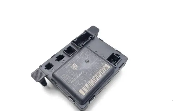 Mercedes-Benz Sprinter W906 Door control unit/module A9069006603