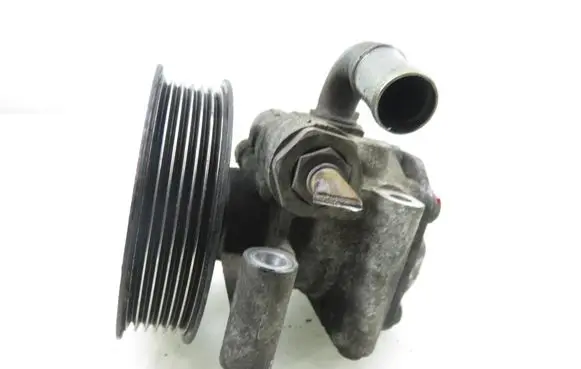 Ford Fiesta Power steering pump 2S6C3A696CB