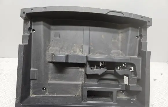 Mitsubishi Eclipse Cross Trunk/boot floor carpet liner 7646A389