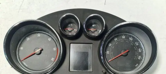 Opel Insignia A Speedometer (instrument cluster) 365903928 SW55A1 13333342