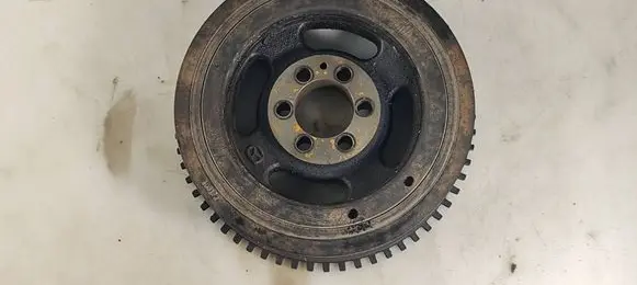 Mazda 6 Crankshaft pulley