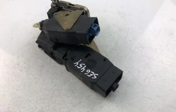 Volvo S40, V40 Coupe door lock (next to the handle) 123456