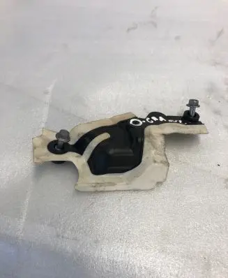 Opel Grandland X Timing belt guard (cover) 9815884380