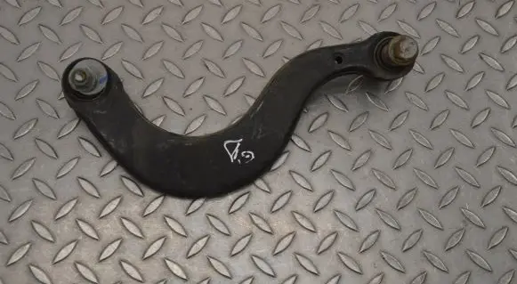 Volkswagen Golf VIII Rear upper control arm/wishbone 5Q0505323C