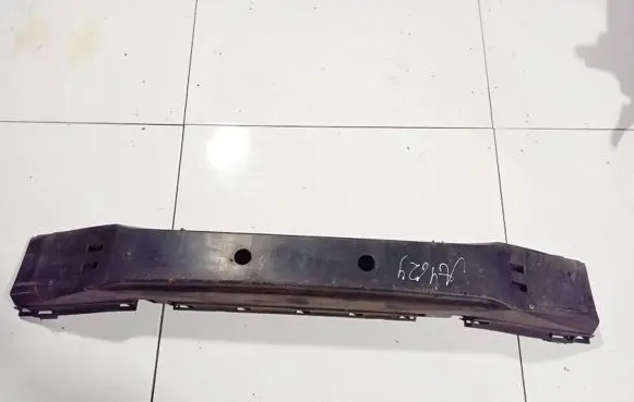 Volvo V50 Front bumper cross member 30655877