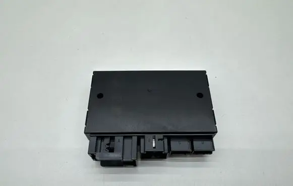 BMW 5 G30 G31 G38 Tow bar trailer control unit/module 12037315