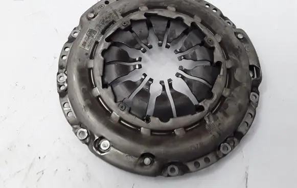 Renault Kadjar Pressure plate 302050418R
