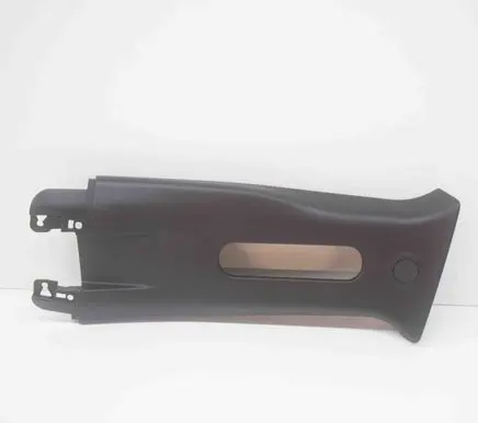 (B) pillar trim (bottom)