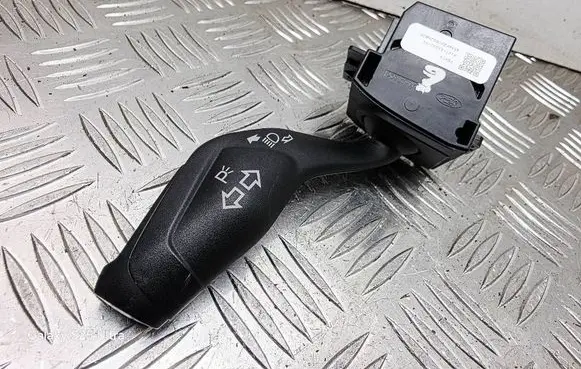 Ford Focus Indicator stalk AV6T13335AE