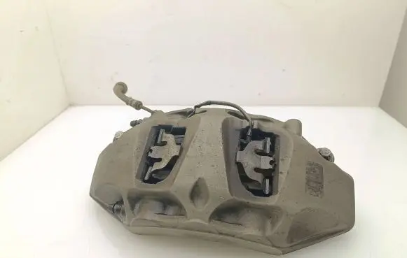 Volkswagen Touareg III Front brake caliper 4M0615105JH