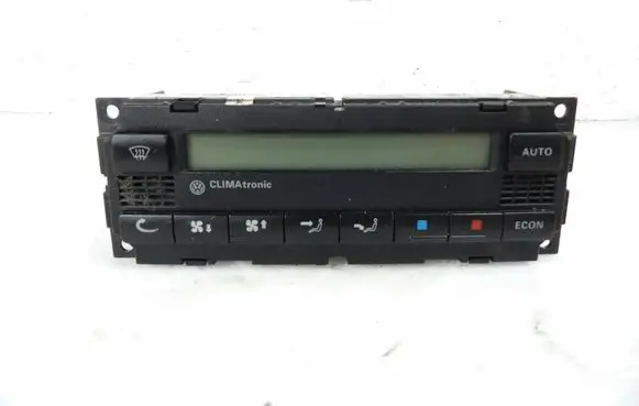 Volkswagen Golf IV Climate control unit