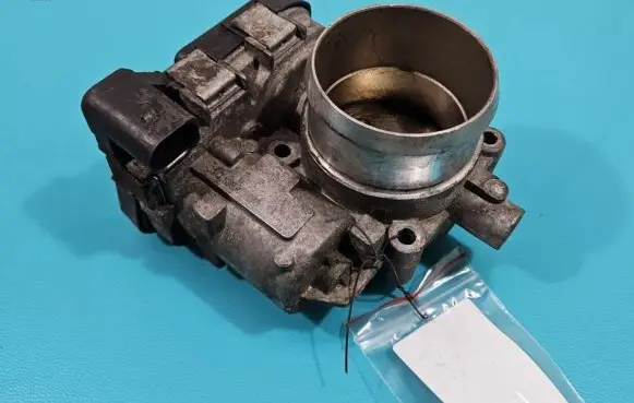 Volkswagen PASSAT B7 Throttle body valve 03C133062D IMPRK1392453