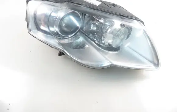 Volkswagen PASSAT B6 Headlight/headlamp 3C0941752D