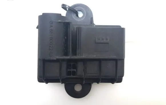 Mercedes-Benz A W176 Glow plug pre-heat relay A6519002203