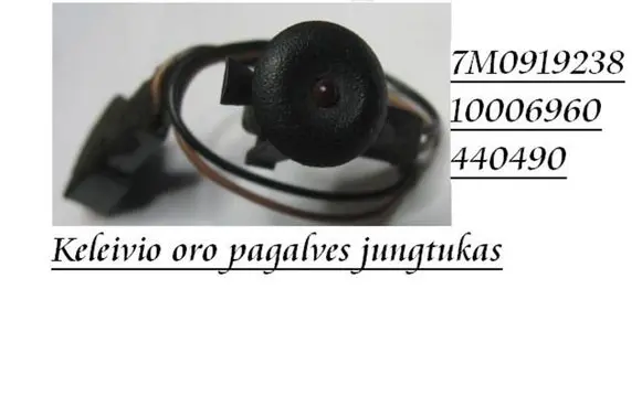 Passenger airbag on/off switch