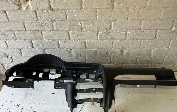 Audi A6 S6 C6 4F Dashboard