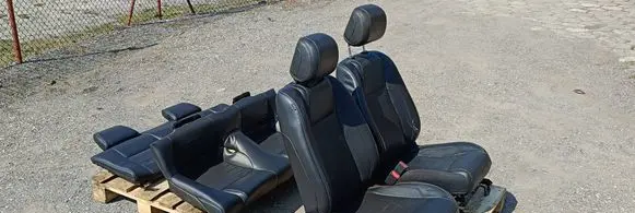 Seat set