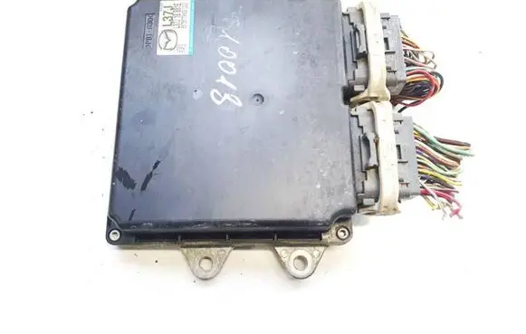 Mazda CX-7 Engine control unit/module l37j18881e