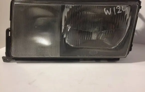 Mercedes-Benz E W124 Headlight/headlamp 12709500 12709300