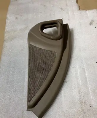 Mercedes-Benz GL X164 Front door speaker cover trim 302060