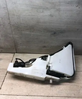Audi A6 C7 Windshield washer fluid reservoir/tank 4G8955451