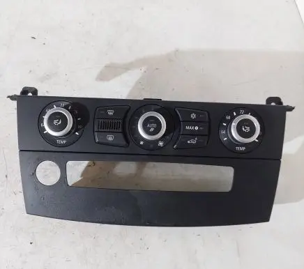 BMW 5 E60 E61 Climate control unit 6411915564301