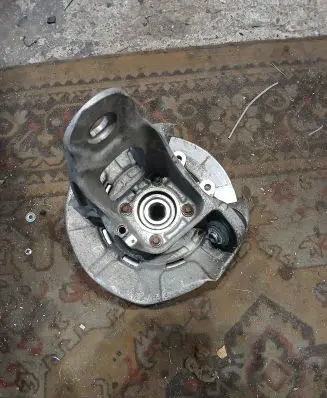 BMW X5 F15 Rear wheel hub spindle/knuckle 6877218 A3560