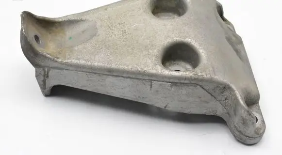 BMW X1 E84 Engine mounting bracket 678860901