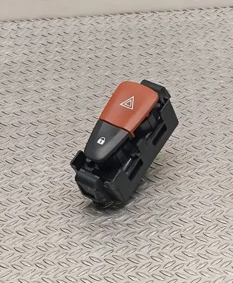 Renault Megane III Hazard light switch 88300000 88300001 88300002